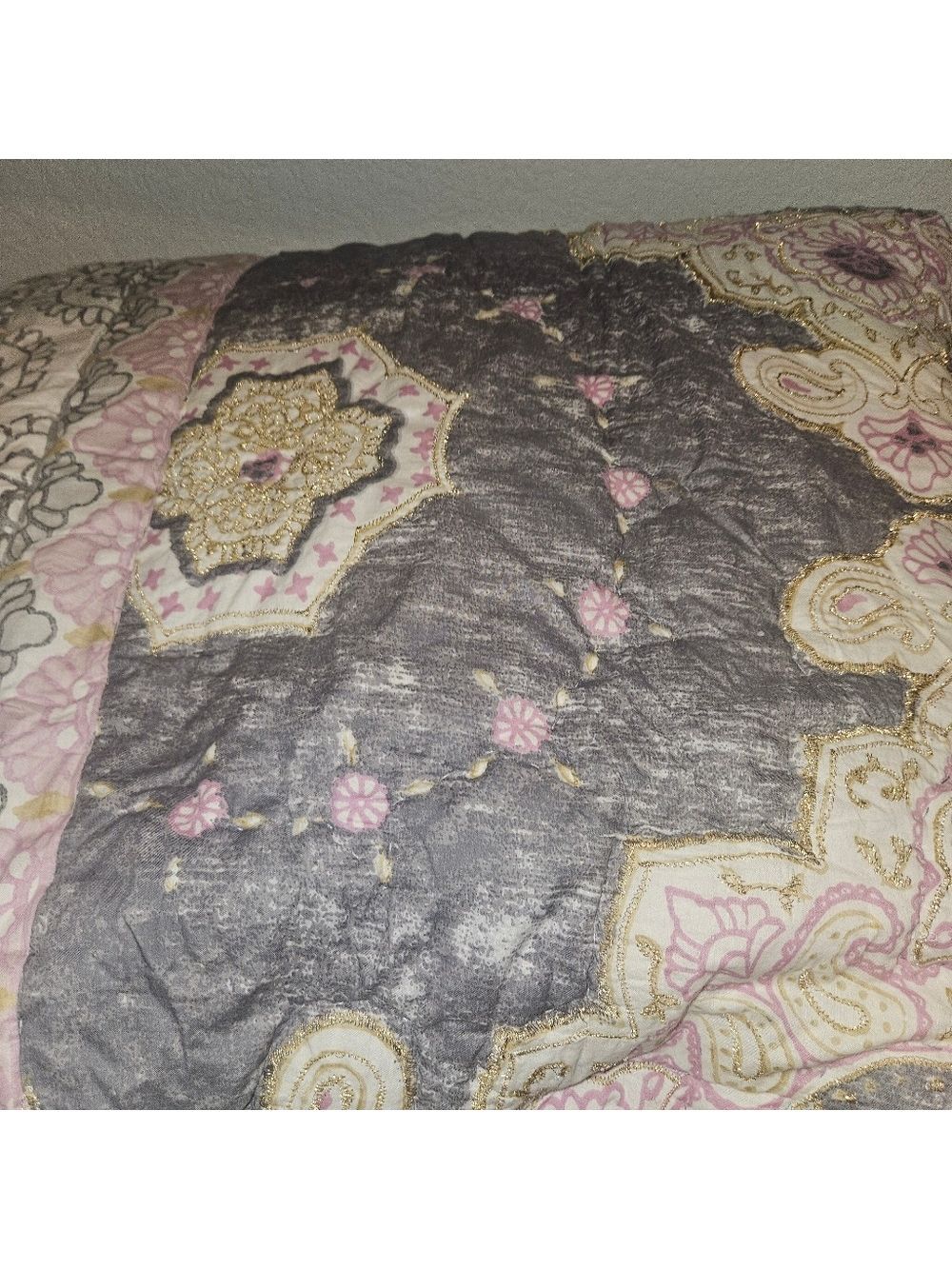 Pottery Barn Teen Bohemian Wonder Quilt Queen 86x86 Boho Medallion Like New - Picture 2 of 5